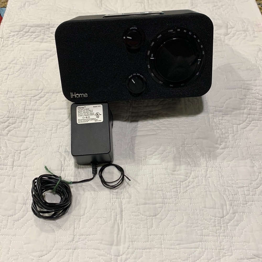 iHome Radio, iPod speaker, Model iH10B